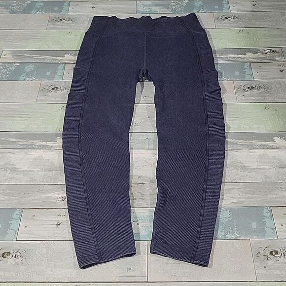 Harmony & Balance Bkue Yoga Pants size Small - Picture 1 of 4